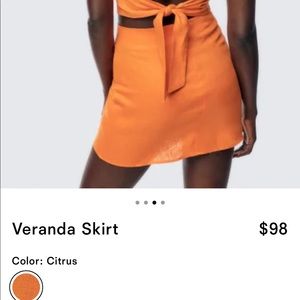 REFORMATION SKIRT / NWT